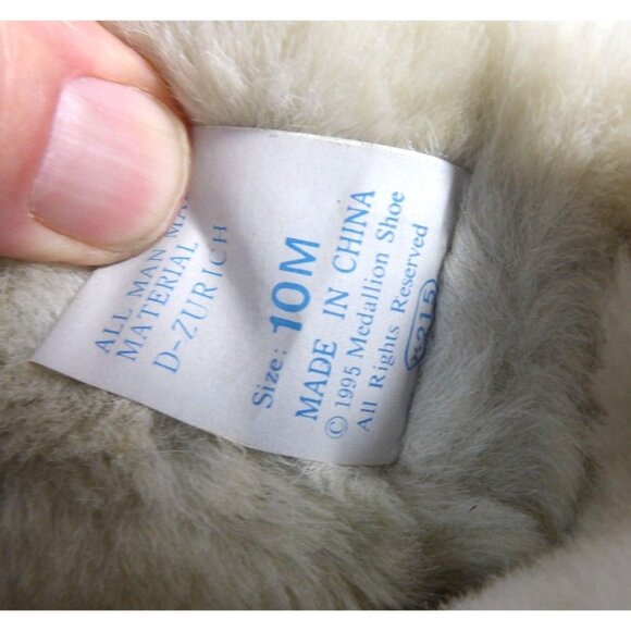 Vintage Danexx Women's Furry Winter Boots Cream 11" Tall size 10.M preowned - Picture 5 of 6